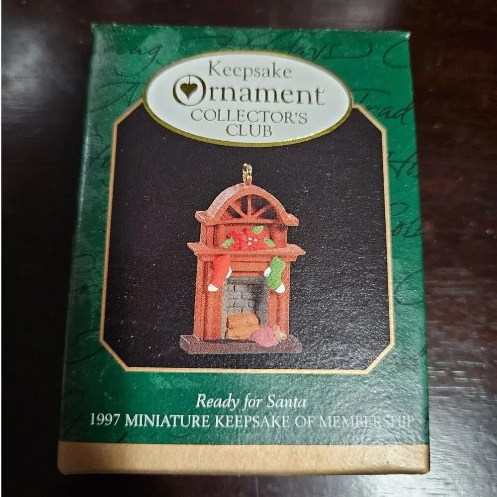 HALLMARK Keepsake Ready For Santa Miniature Fireplace Christmas Ornament 1997